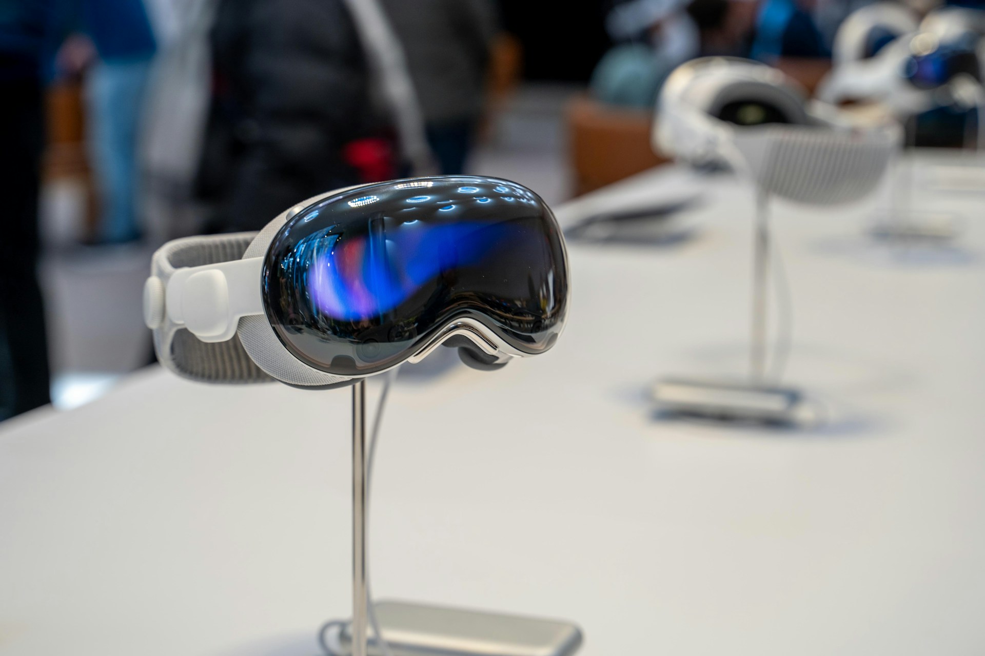 Apple Vision Pro: Transforming the Way We See the World 