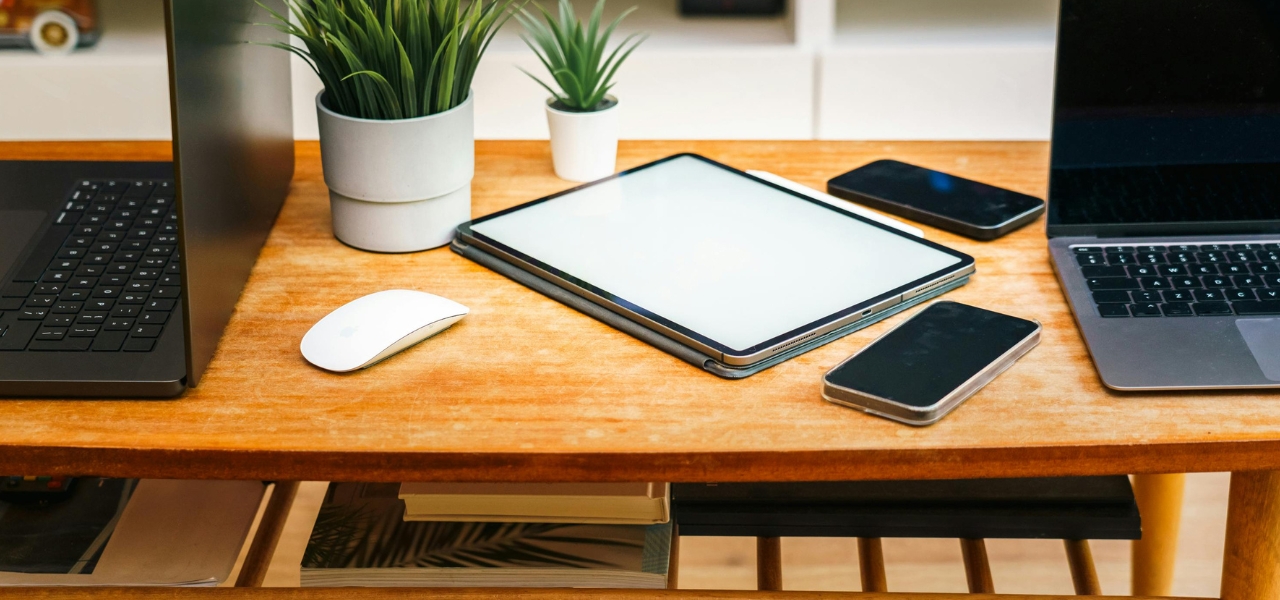 Latency, Power, and Accuracy Trade-Offs in AI-Powered Gadgets